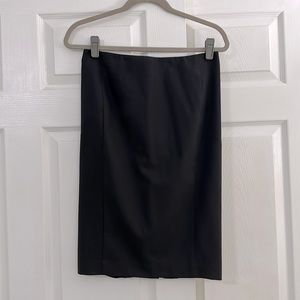 Club Monaco skirt, size 2